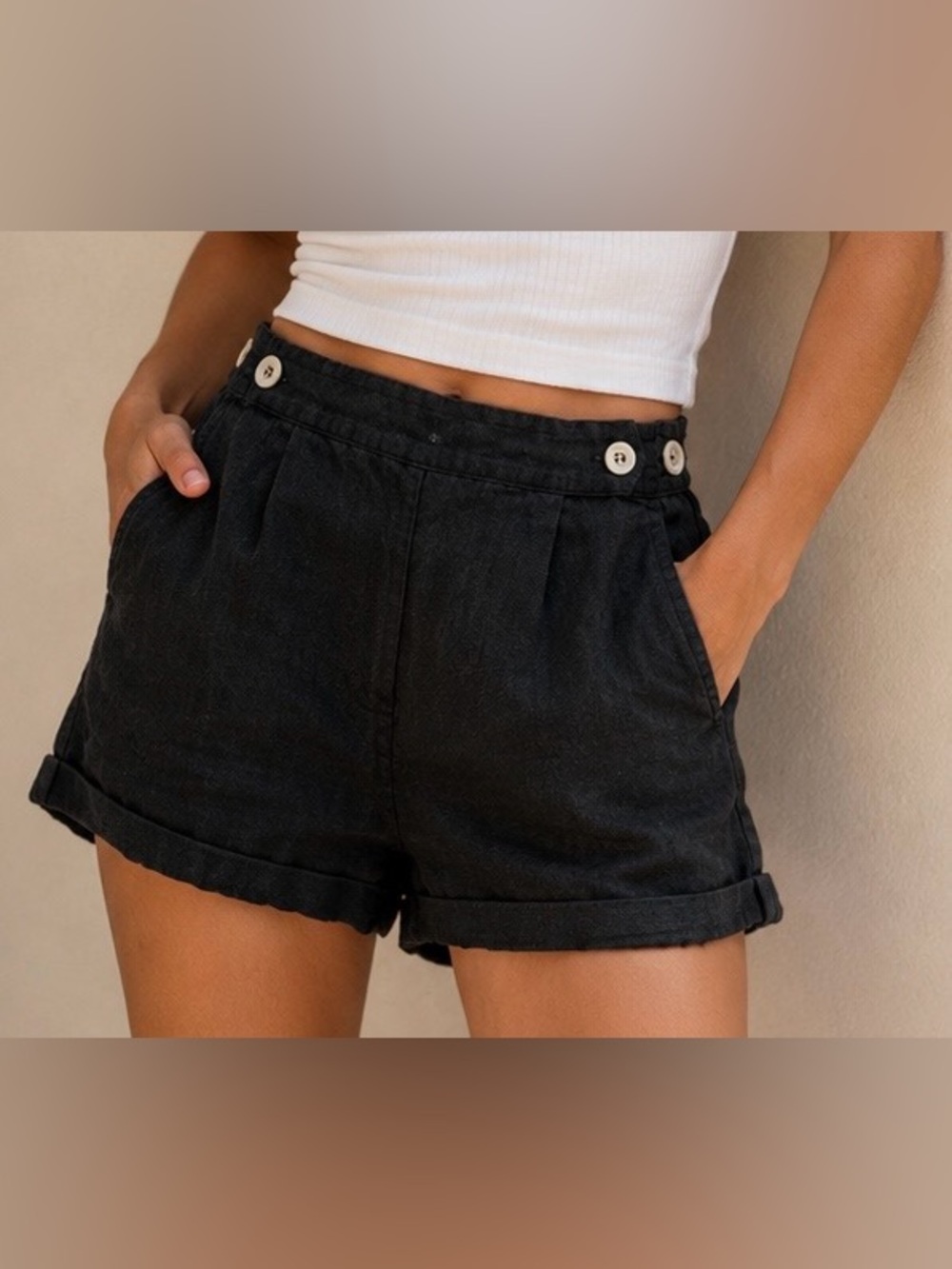 Farrow ramie shorts size 36 black linen style high waist button detail